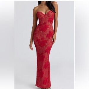 ✨NEW✨House of CB Lucienne Strapless Maxi Dress Red Lace Corset Gown Size
Small